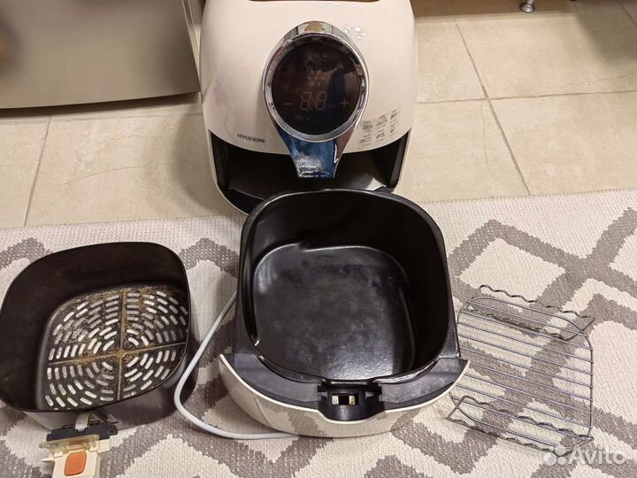 Аэрогриль (аэрофритюрница) Hyundai