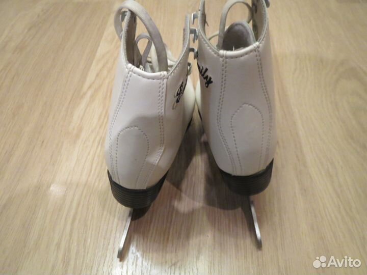 Детские коньки