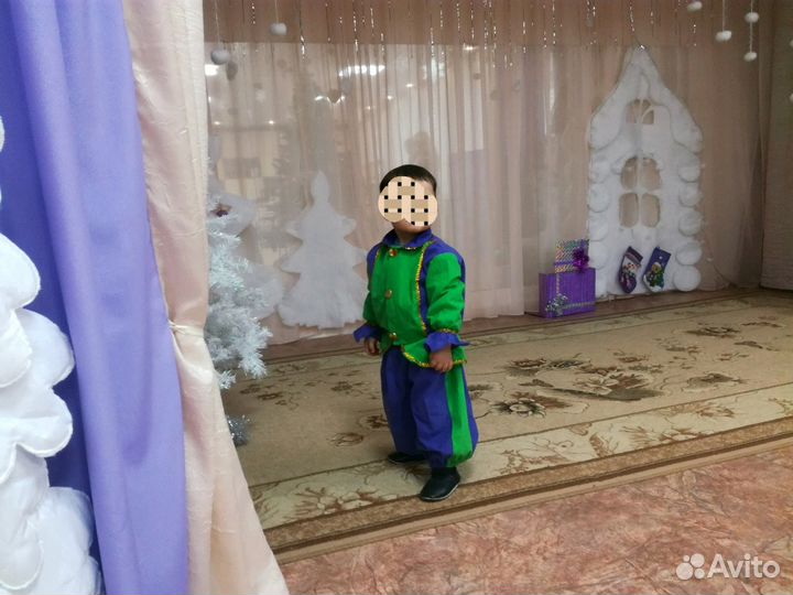 Карнавальный костюм Петрушки