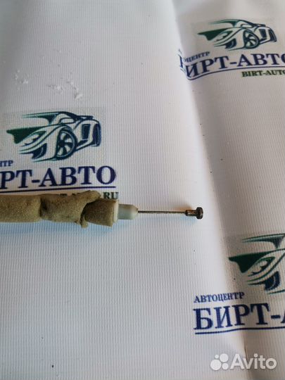 Ручка стояночного тормоза с тросом VW Touareg 2008