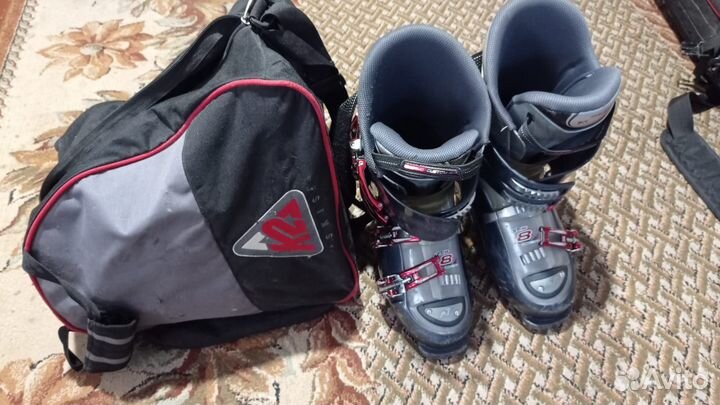 Горнолыжные ботинки