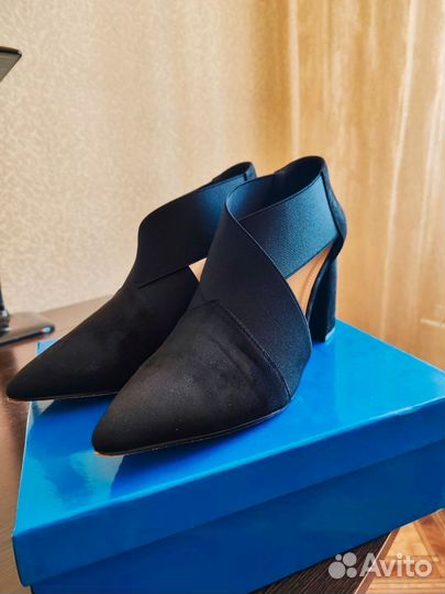Туфли женские