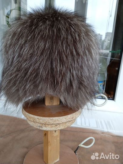 Шапка из меха чернобурки