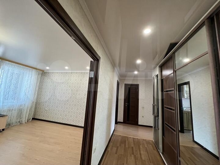 3-к. квартира, 100 м², 10/10 эт.