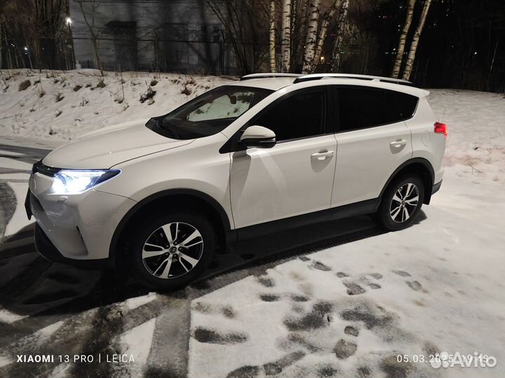 Toyota RAV4 2.0 CVT, 2018, 60 000 км