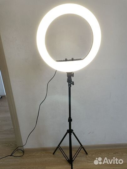Кольцевая лампа 45 см