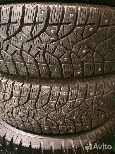 Bridgestone Blizzak Spike-02 175/65 R14