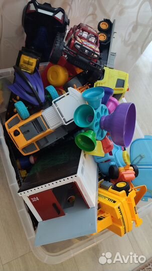 Игрушки детские разные