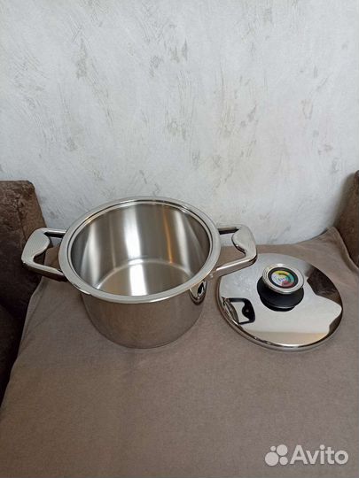 Кастрюля Zepter 3,7л d20 черный пластик