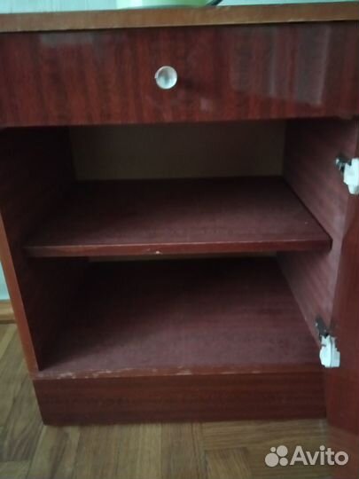 Тумба прикроватная массив дуба