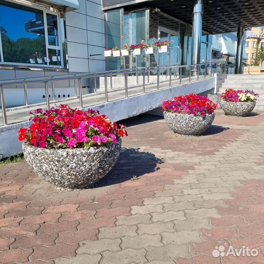 Вазон Чаша бетонный, уличный