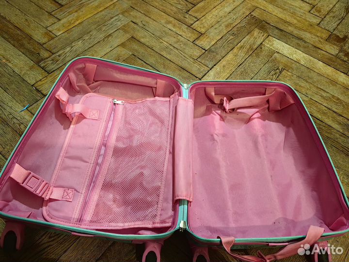 Чемодан на колесах детский бу