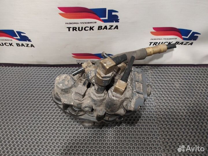 1612054 Кран защитный 4-х контурный