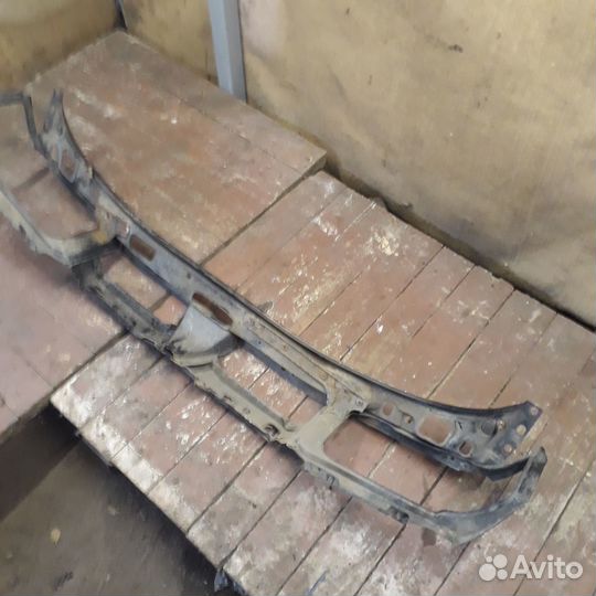 Телевизор (передняя рамка) Фольксваген Пассат Б3