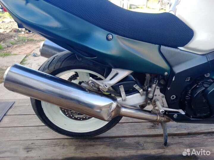 Honda CBR 1100 xx blackbird