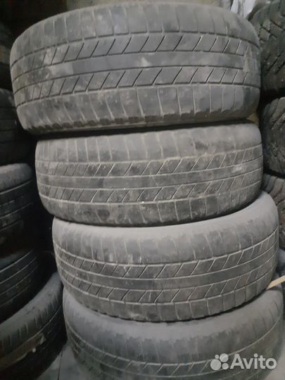 Goodyear Wrangler AT 255/60 R18