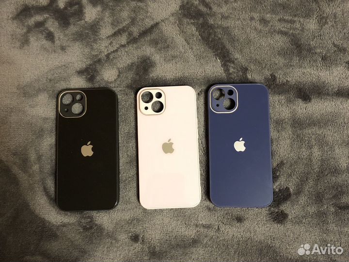 Чехол на iPhone 13