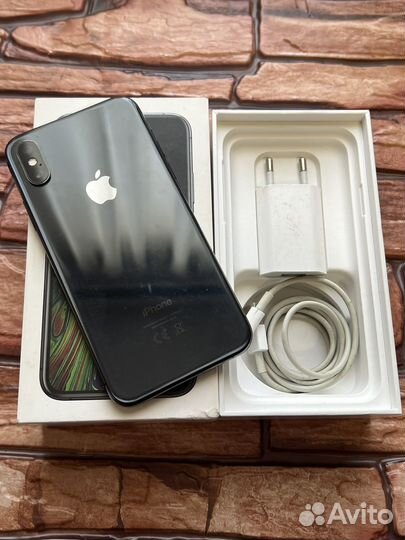Телефон iPhone XS 64Гб