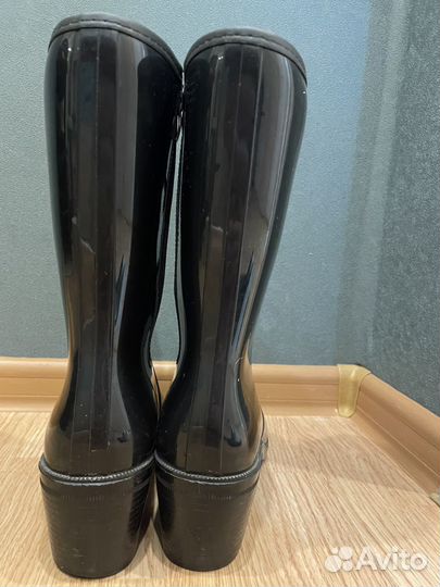 Резиновые сапоги женские