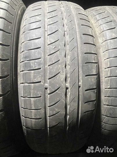 Goodyear EfficientGrip 195/60 R16 89H