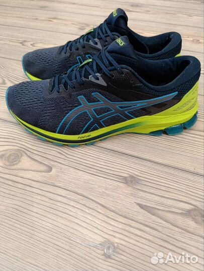 Кроссовки asics GT 1000