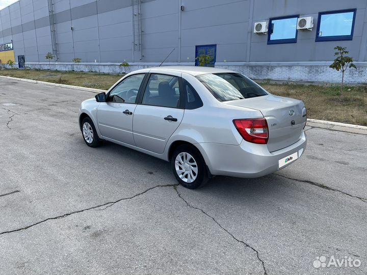 LADA Granta 1.6 МТ, 2017, 115 350 км