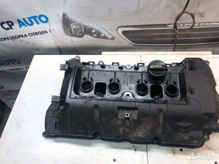 Клапанная крышка EP6 Peugeot 308 EP6