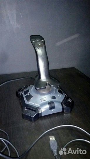 Джойстик Logitech Attack 3