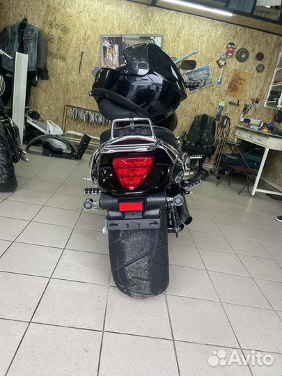 Suzuki boulevard M109R