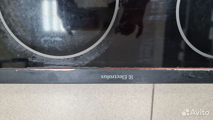 Электрическая варочная панель Electrolux EHP 60040