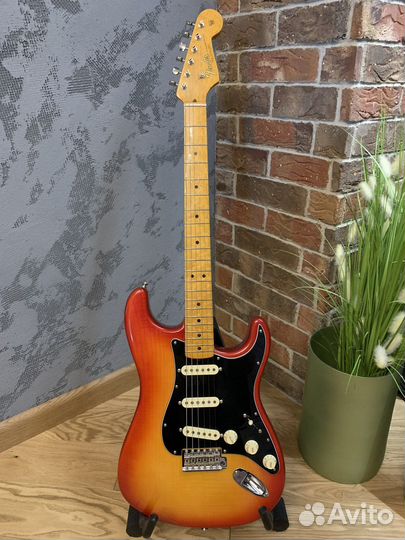 Fender american stratocaster rarities (avri 57)