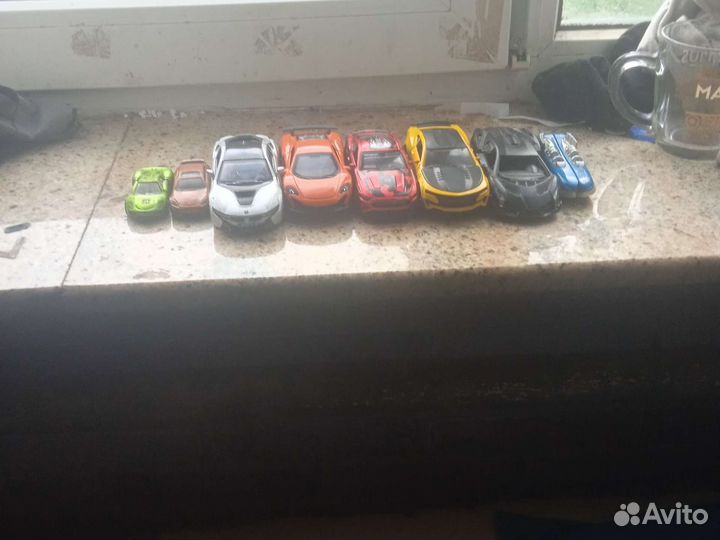 Игрушечные машинки