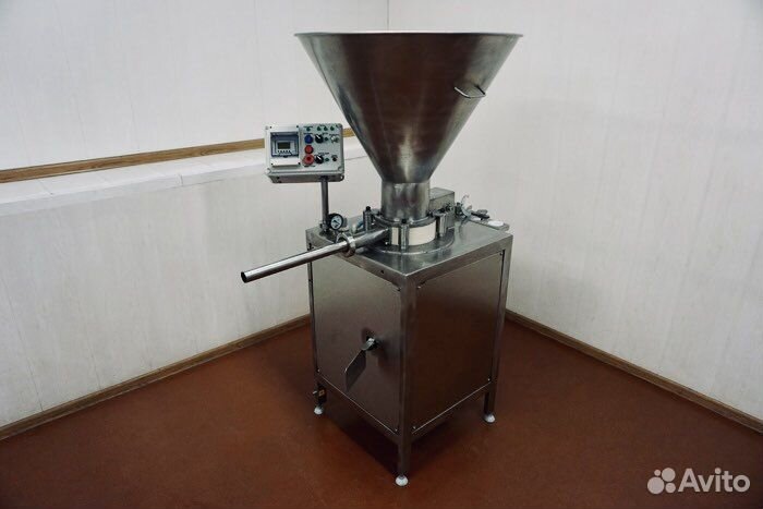 Шприц вакуумный колбасный, дозирующий шнековый