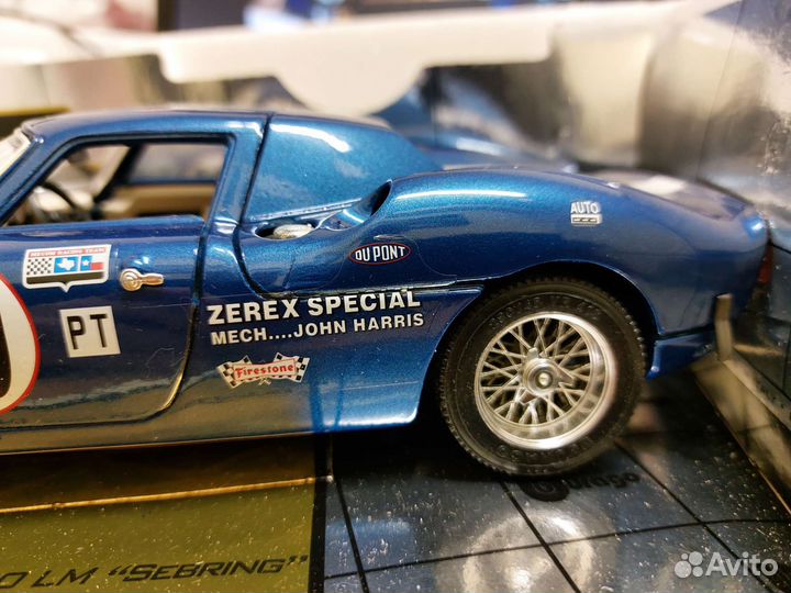 Коллекционная модель Ferrari 250 Sebring LM 1:18