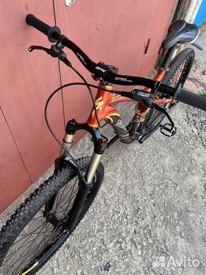 Specialized stumpjumper M 26 двухподвес