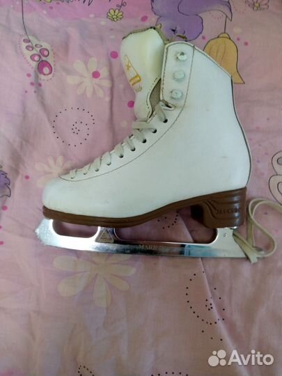 Фигурные коньки jackson