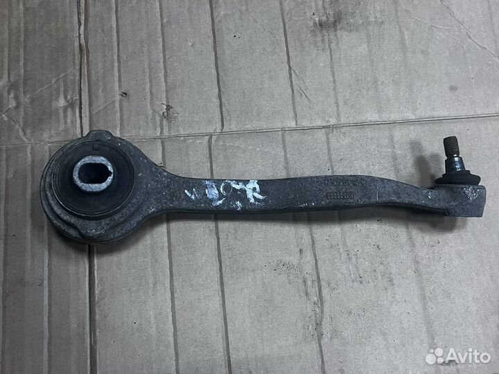 Рычаг передний правый Мерседес w204