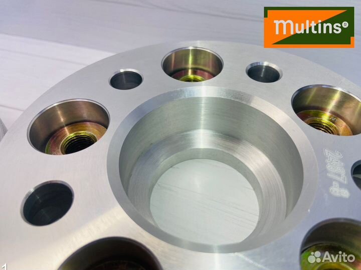 Колесные проставки Audi RS6