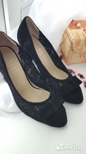 Замшевые туфельки