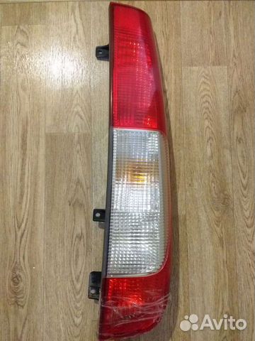 Задний фонарь правый Vito 109 cdi
