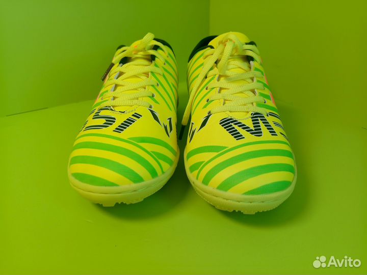 Сороконожки adidas nemeziz