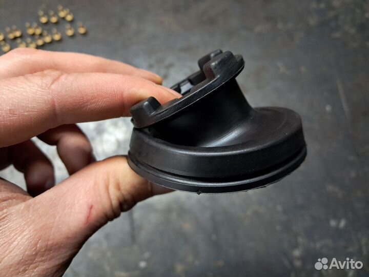 Mercedes m119 m117 маслозаборник