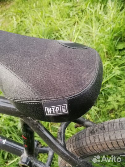 Трюковой велосипед BMX