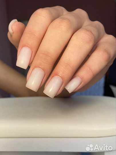 Маникюр на дому