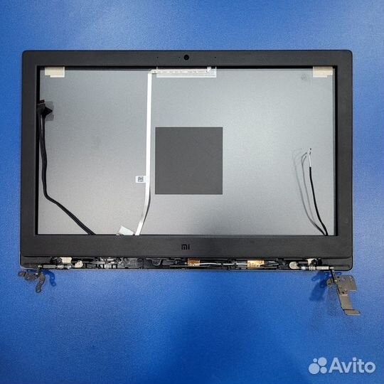 Ноутбук Xiaomi Mi Air 15.6 (TM1802-AD) на разбор