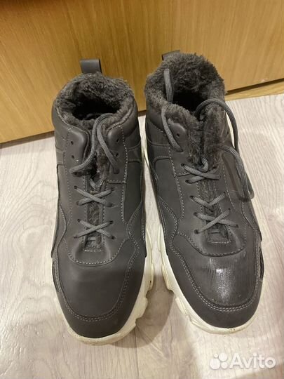 Кроссовки зимние женские