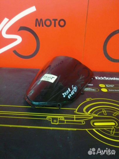 Ветровое стекло Kawasaki ZX-10R 04-05