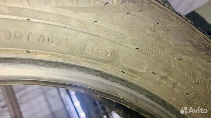 Nokian Tyres Hakkapeliitta R3 SUV 225/55 R19 103R
