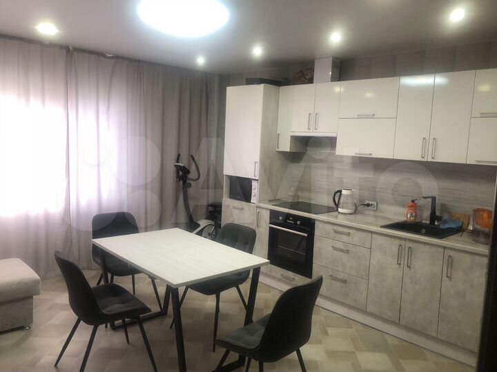 3-к. квартира, 63 м², 1/1 эт.