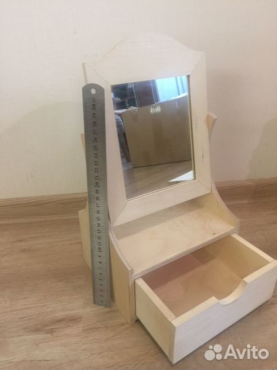 Мини-комод деревянный